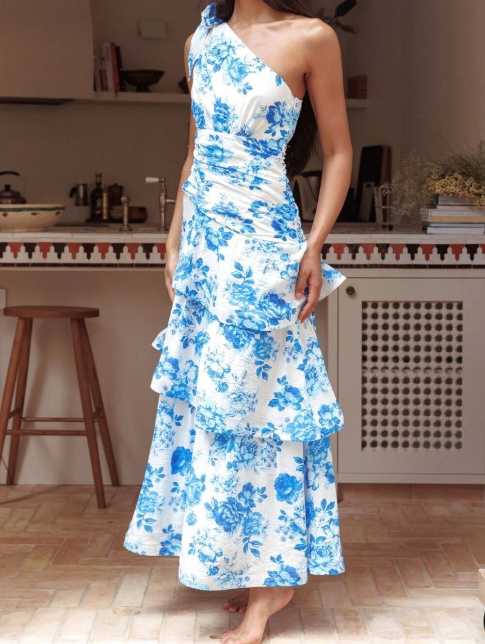 Selfie Leslie Kenny one shoulder tiered maxi dress Nwot Size XL